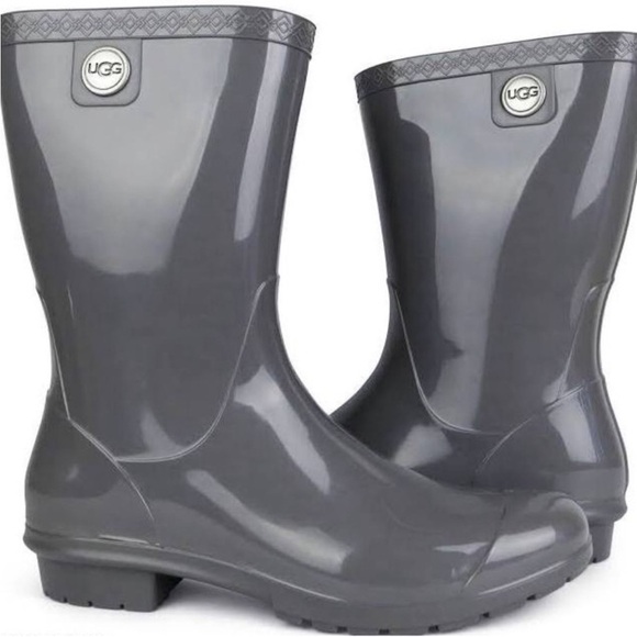 UGG Gray Sienna Rain Boots - Size 9 - Picture 1 of 4